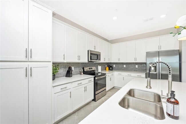 Foto del edificio - 12140 Wellen Golf St