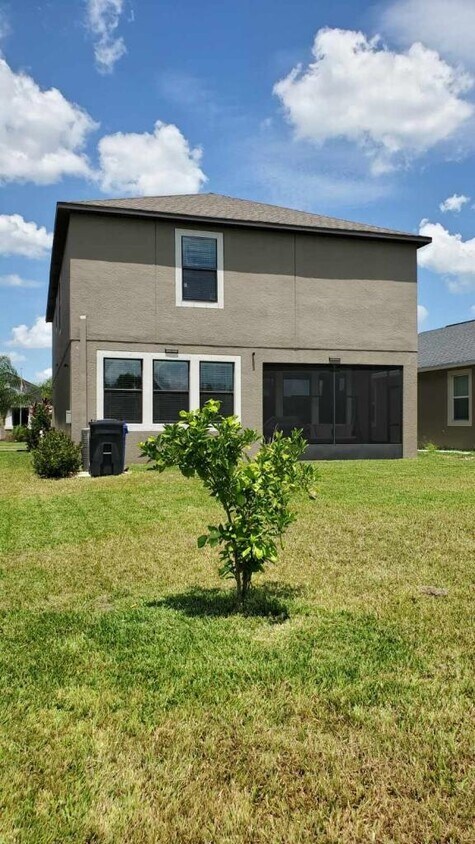 Foto del edificio - 10027 Sage Creek Dr