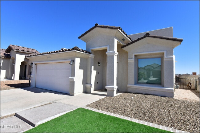 Building Photo - 644 Paseo Dulce Ave