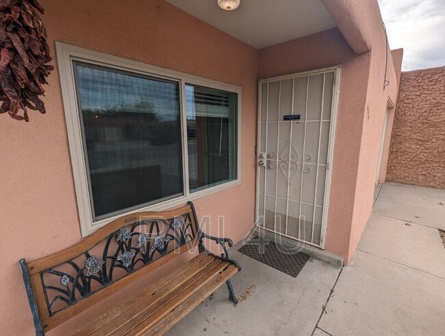 Foto del edificio - 6016 Landry Ave NW