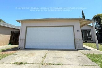 Building Photo - 1006 Eisenhower St