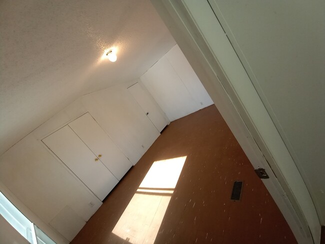 Foto del edificio - 901 S Council Rd