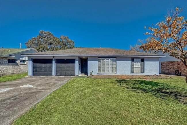 Foto del edificio - 9650 Windswept Ln