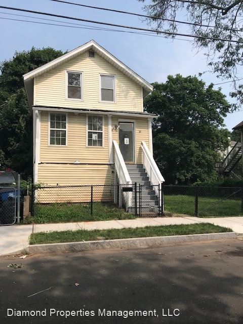 Primary Photo - 4 br, 2 bath House - 85 Pardee Street