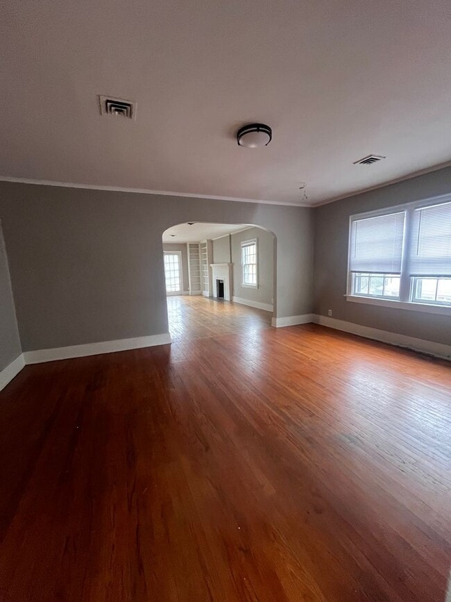 Foto del edificio - 411 S 38th Ave