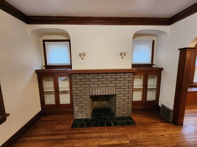 Building Photo - 3640 E 138th St