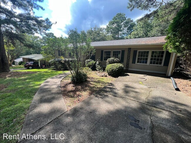 Building Photo - 3 br, 2 bath House - 120 Sherwood Dr.