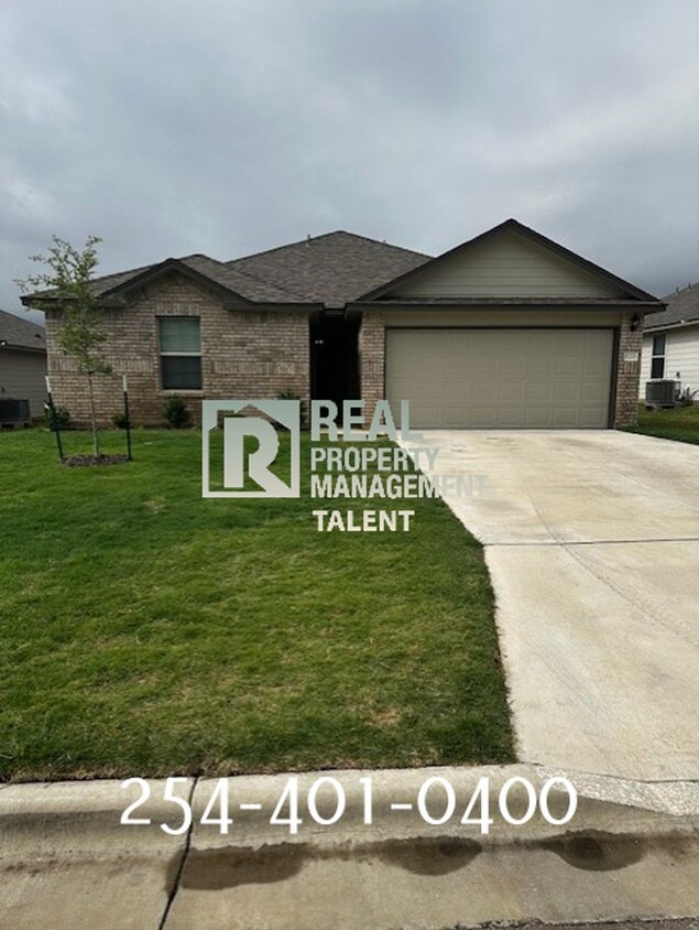 Foto principal - 3-bedroom, 2-bathroom home located in Temple