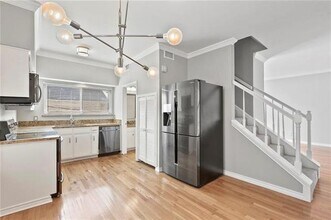 Building Photo - 2728 Reagan St
