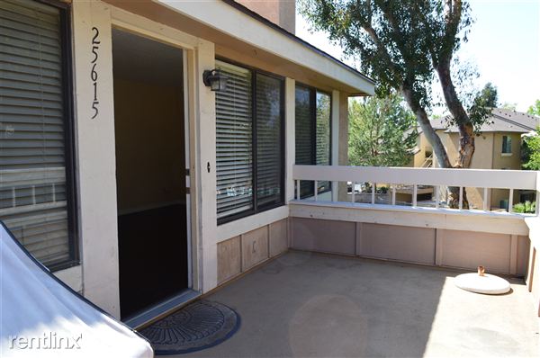 Building Photo - 25615 Mont Pointe
