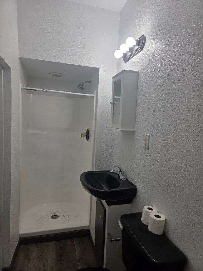 Foto del edificio - 2804 S Park Ave