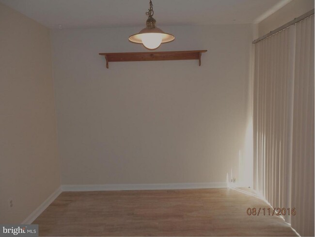 Building Photo - 8066 Morning Meadow Ct