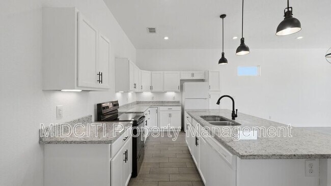 Foto del edificio - 895 E Mather St