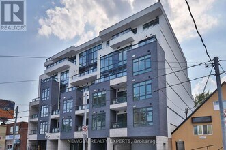 Building Photo - 800 Broadview Ave