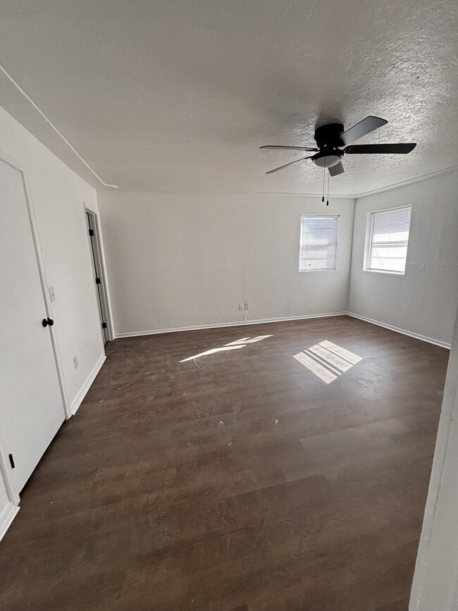 Building Photo - 104 Gatewood Dr