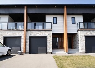 Building Photo - 204 Dickey Boul