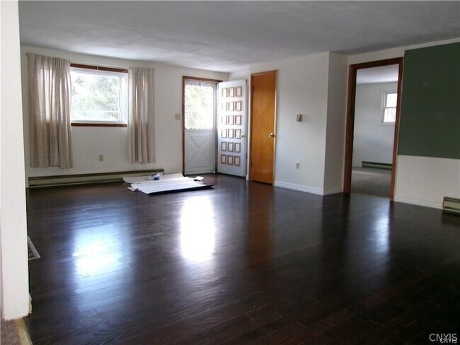 Foto del edificio - 3225 Gracie Rd