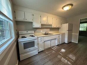 Building Photo - 85 Hosmer St