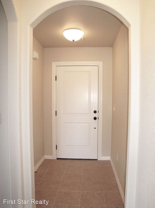 Foto del edificio - 3 br, 2 bath House - 1630 Omaha Drive