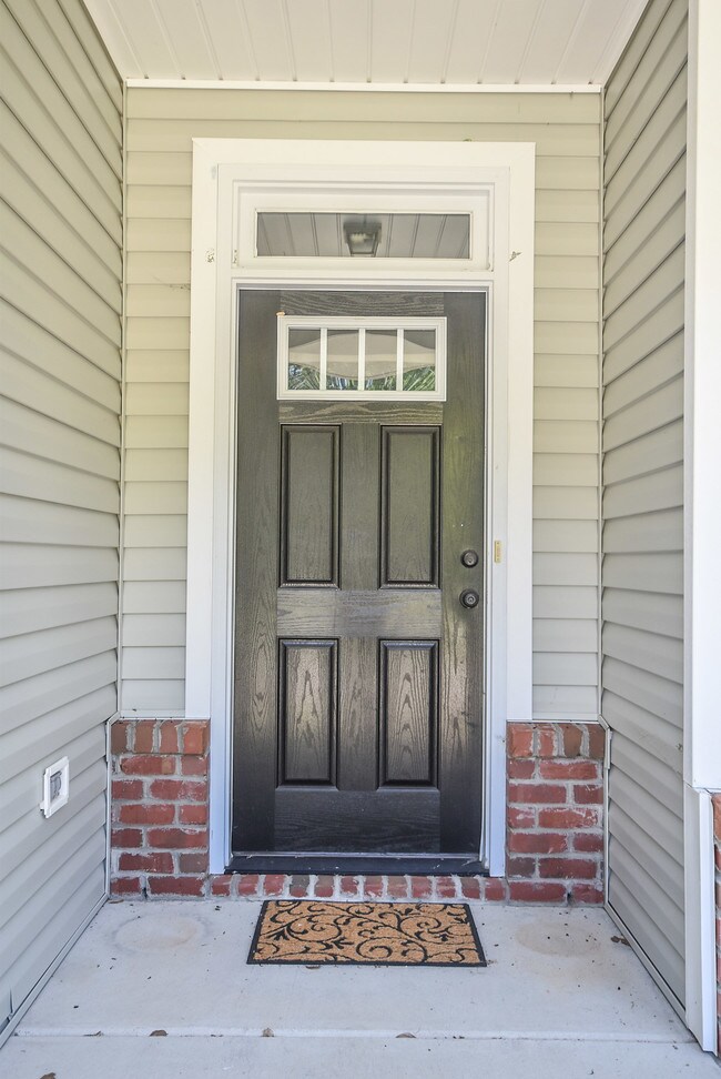 Foto del edificio - 219 Birch Ave