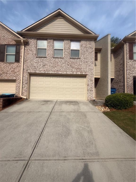 Building Photo - 2722 Haynescrest Dr