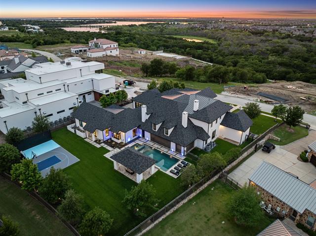 Foto del edificio - 3925 Balfour Ct