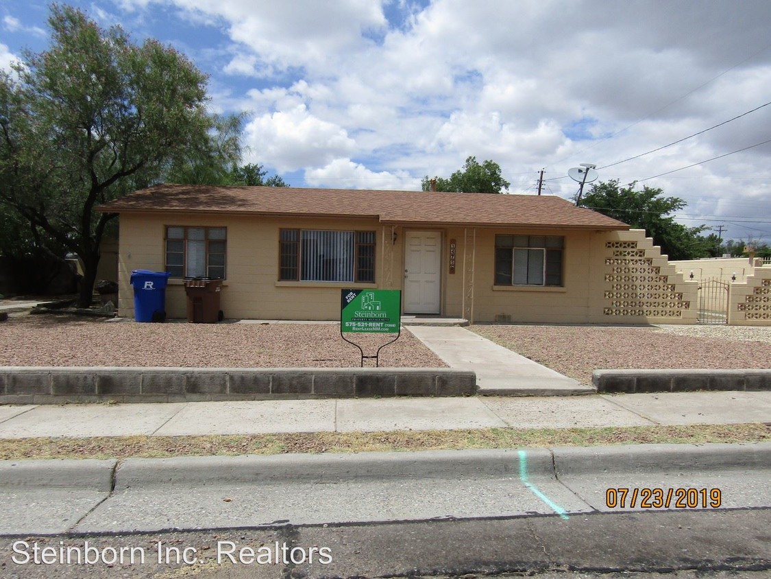 Primary Photo - 1475 Andrews Dr