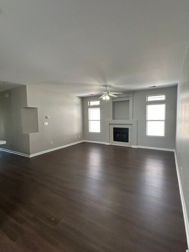 Foto del edificio - Beautiful Ranch home in Masterson Station                260615