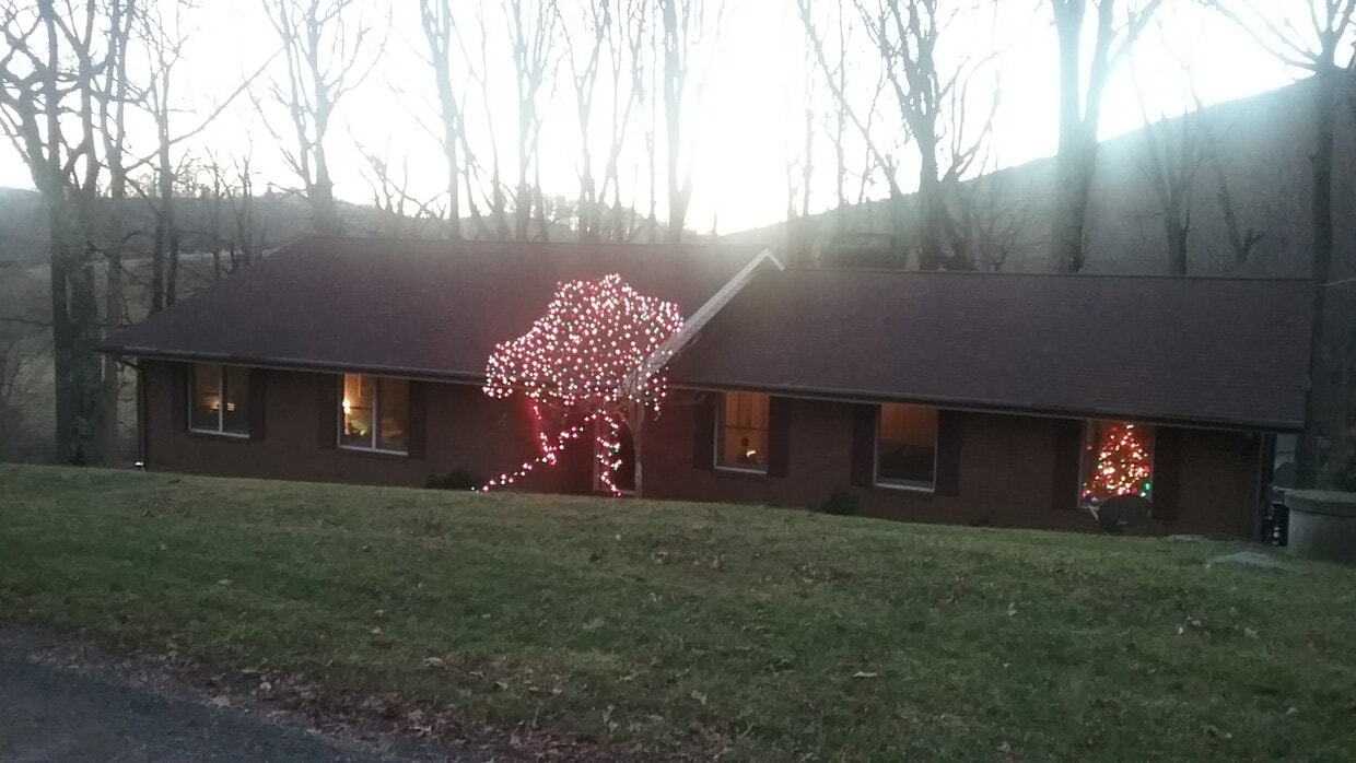Photo - 357 Kalmia Ln (Boone, NC)