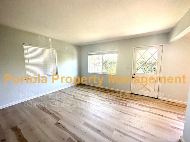 Foto del edificio - 201 Hollister Ave