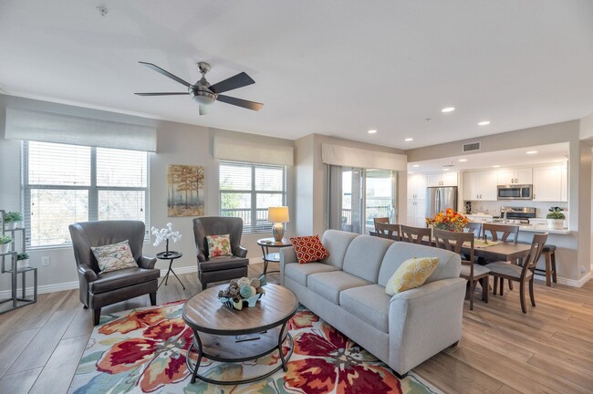 Building Photo - Immaculate Condominium with Luxury Features