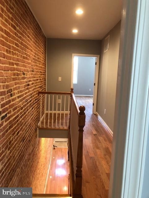 Foto del edificio - 737 N Patterson Park Ave