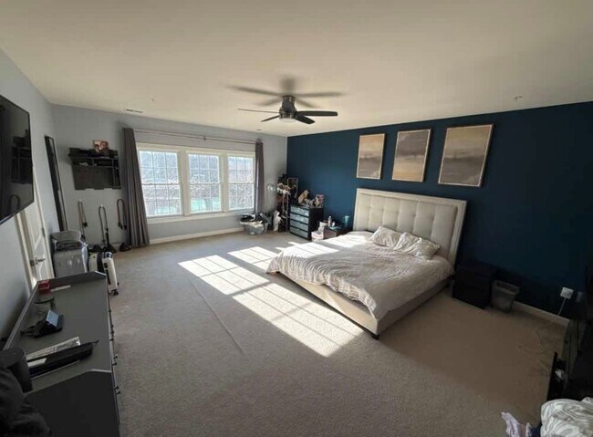 Foto del edificio - 5243 Stream Bank Ln