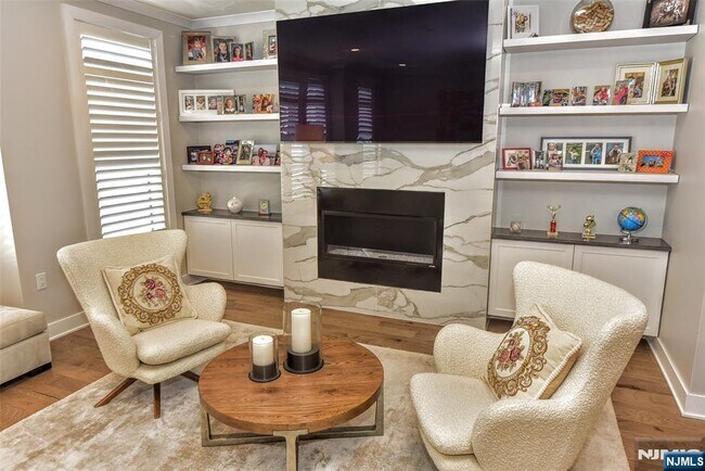 Foto del edificio - 32 Cinnamon Dr