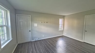 Building Photo - 4230 Chester Dr
