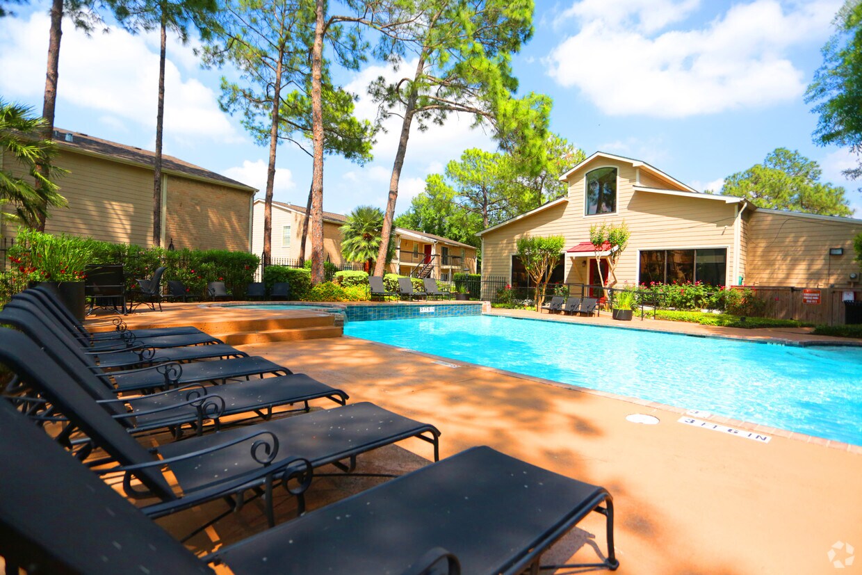 Harvest Hill Apartments Apartments at 8282 Cambridge Houston, TX