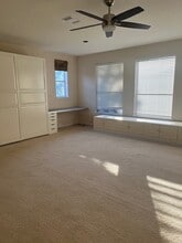 Building Photo - 22418 Cascade Springs Dr