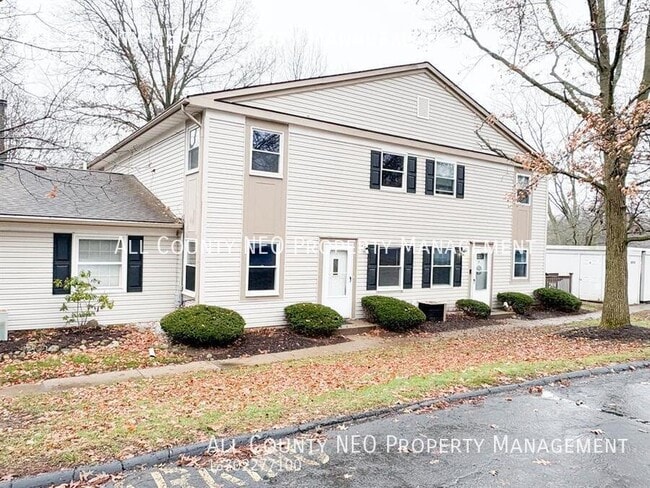 Building Photo - 2480 Raber Rd