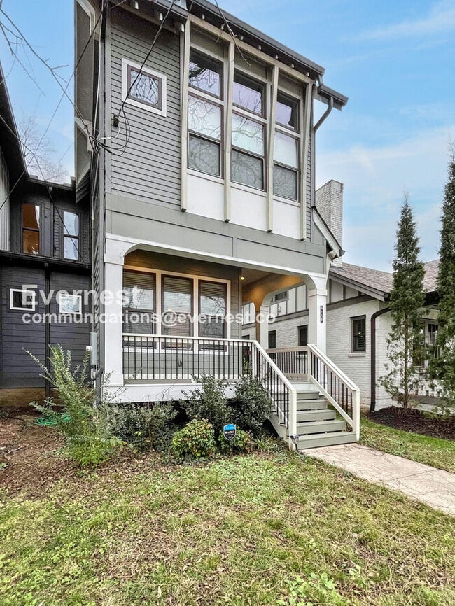 Building Photo - 915B Caruthers Ave