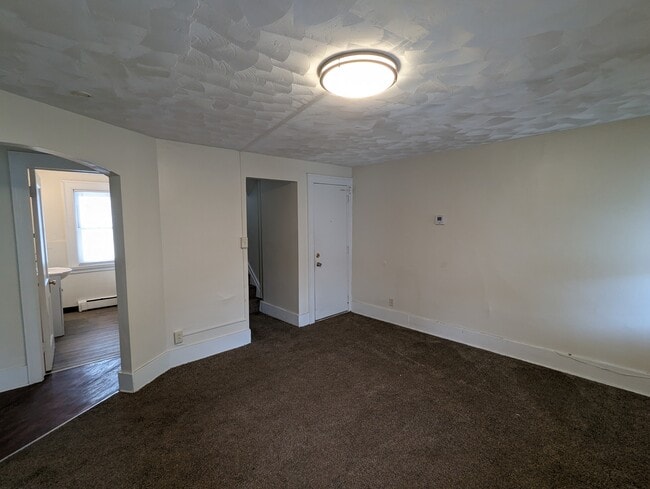 Building Photo - 608 Elmwood Ave