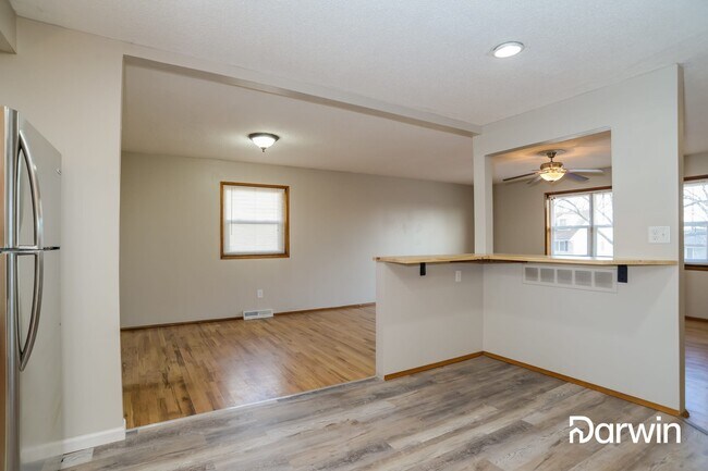 Building Photo - 5108 N Smalley Avenue, Kansas City, MO 64119