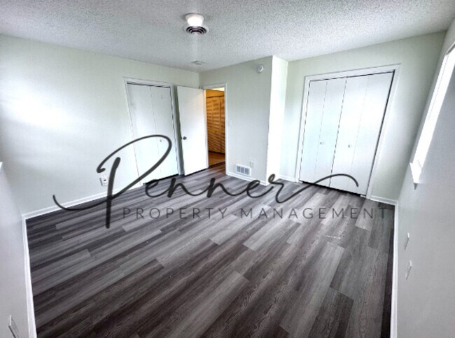 Foto del edificio - 3808 SW 8th Ter