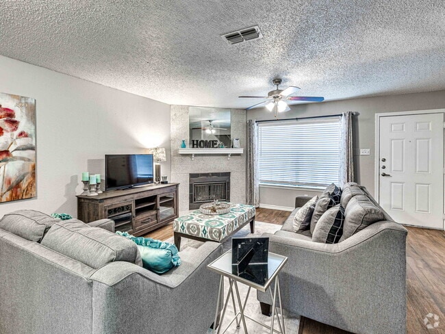 Building Photo - Windsor Place Townhomes
