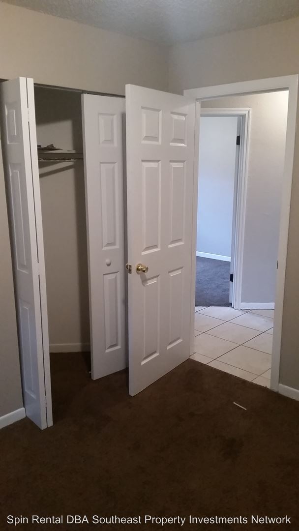 Building Photo - 1310 W Alsobrook St