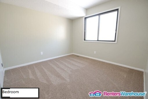 Foto del edificio - 14264 Golf View Dr