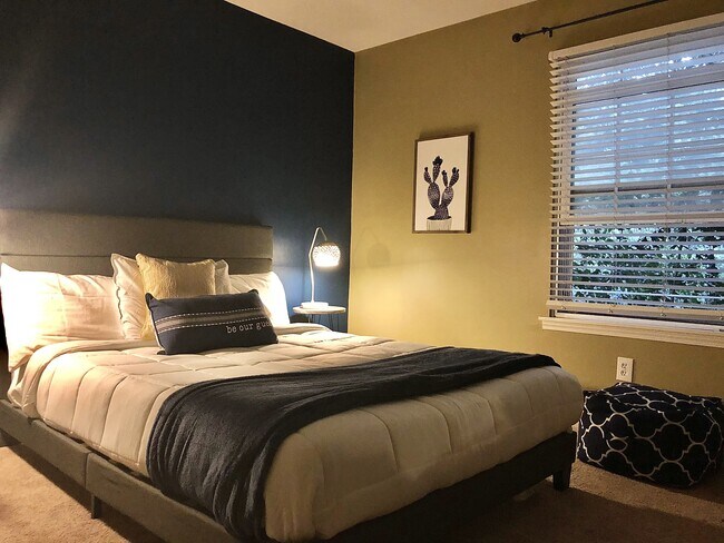 2nd bedroom - 11618 Moonridge Dr
