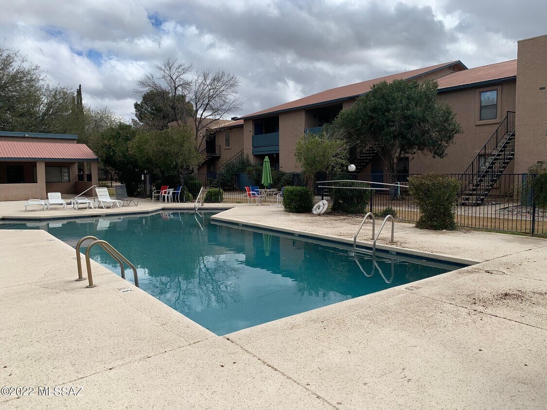 8080 E Speedway Blvd Unit 812, Tucson, AZ 85710 Condo for Rent in