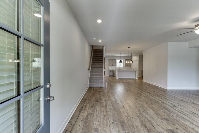 Foto del edificio - 1258 Ainsworth Alley