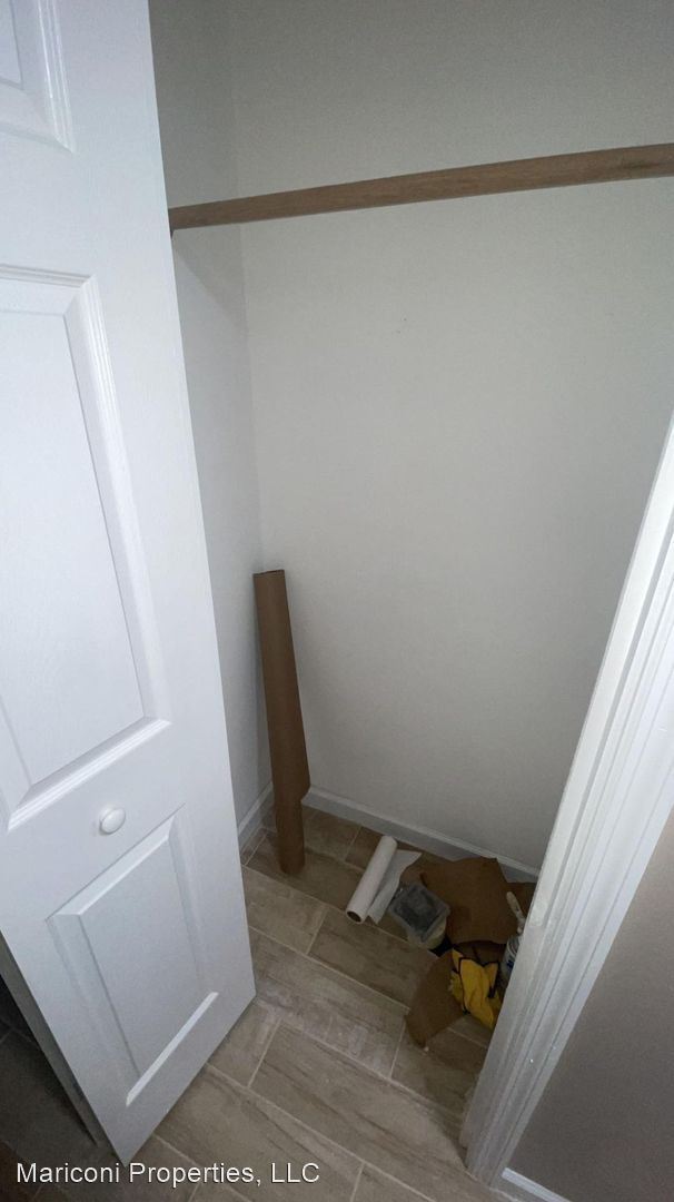 Foto del edificio - 3 br, 1 bath House - 37 saint columba