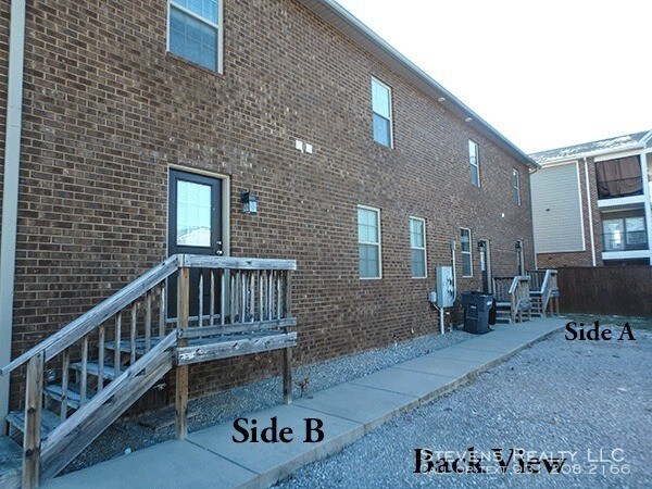 Building Photo - 1090 N Washington Ave